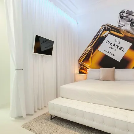 Cntr Apt 4bd *